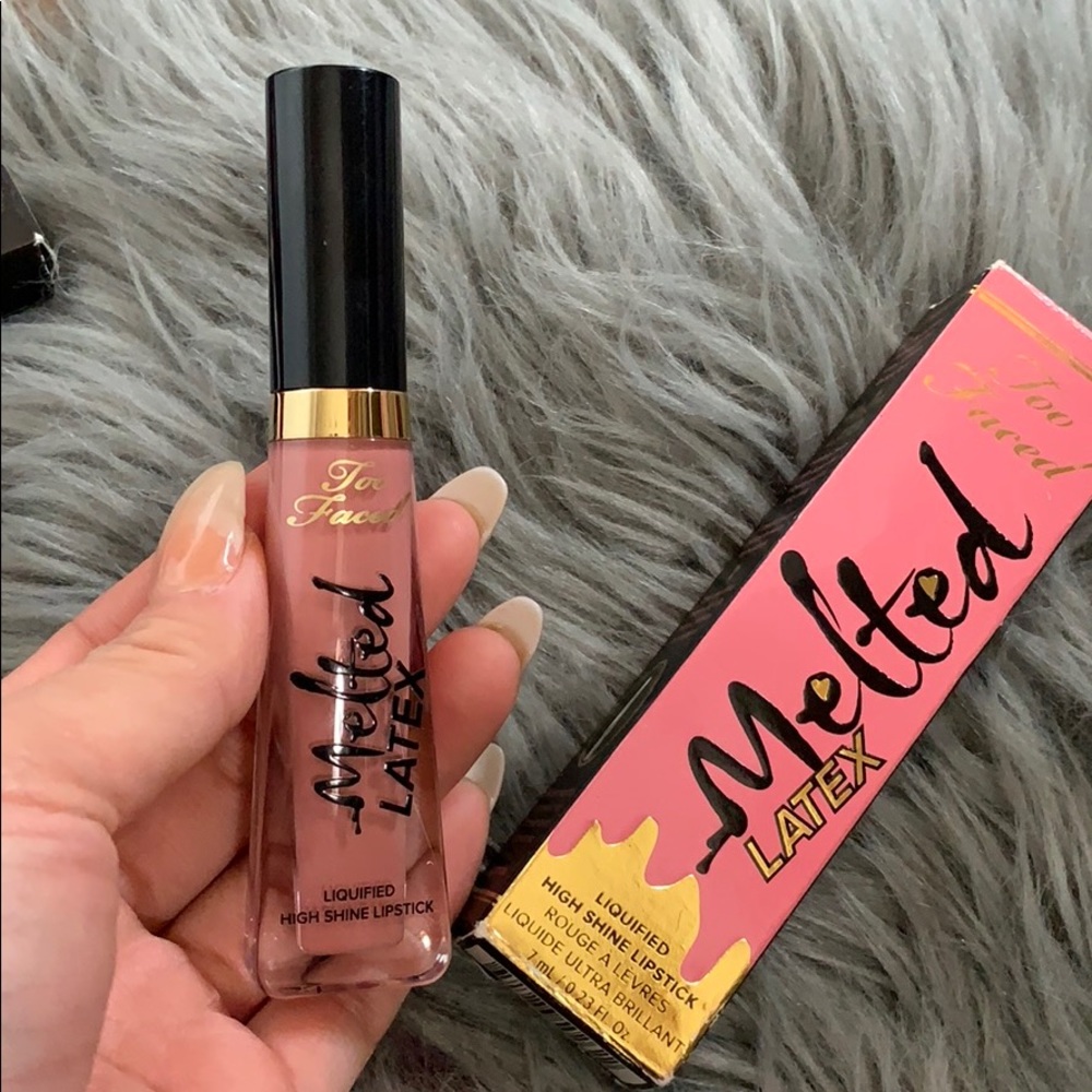 Lipstick